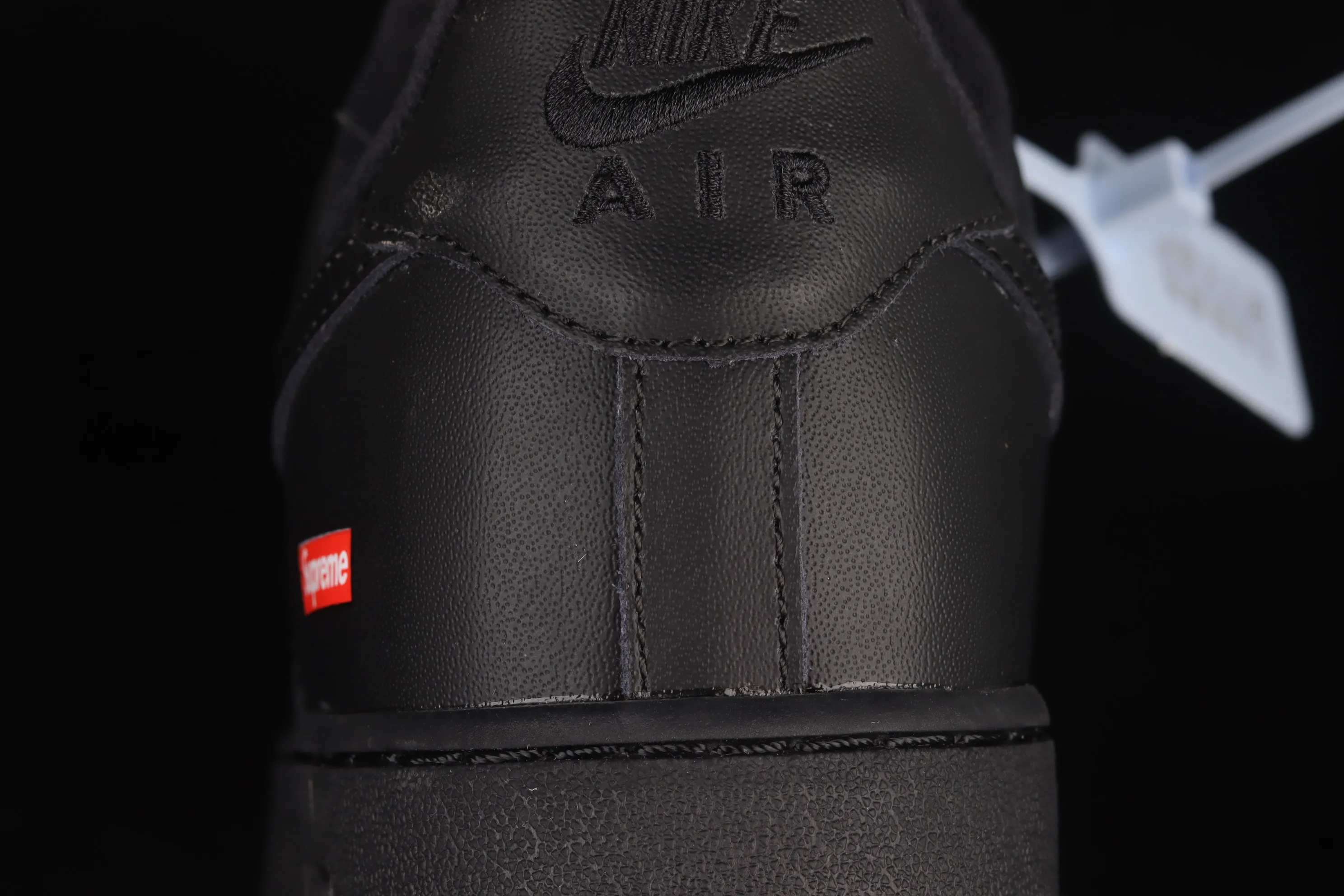 All categories Nk Air Force 1 Air Force series Nk Air Force 1 Low Air Force low-top corporate Supreme x Nk Air Force 1 Low joint model Air Force 1 low-top casual sneakers CU9225-001